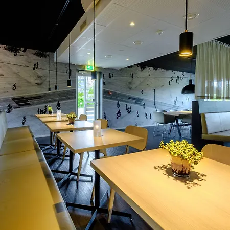 Отель Four Points Flex By Sheraton