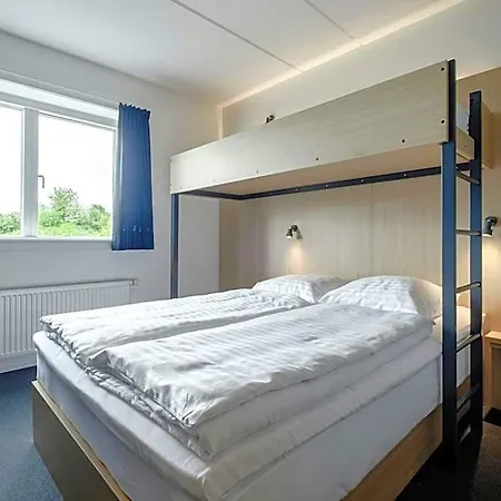 Four Points Flex By Sheraton Hotel 3*