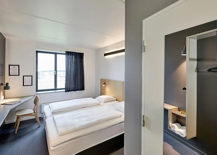 Four Points Flex By Sheraton 3* 발레롭